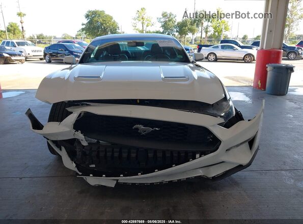 1FA6P8TH7J5115565 2018 FORD MUSTANG White Vista del cuadro de instrumentos