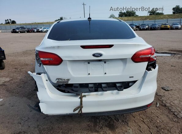 1FADP3F21JL214699 2018 FORD FOCUS White Vista trasera