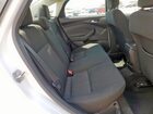 2018 Ford Focus Se White vin: 1FADP3F28JL288637