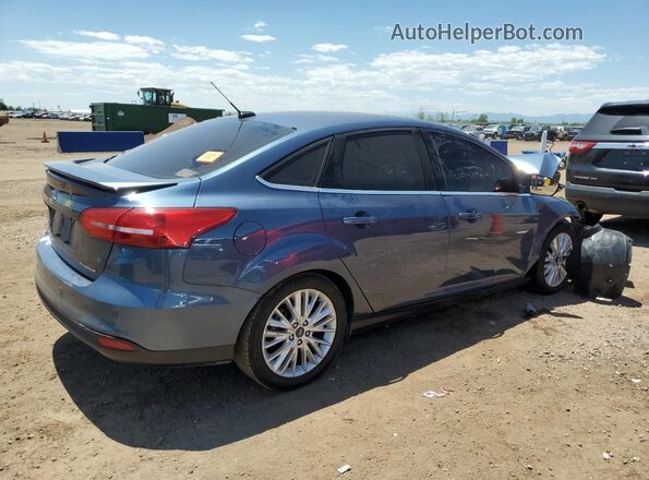 1FADP3J23JL223508 2018 FORD FOCUS Blue Trasero derecho