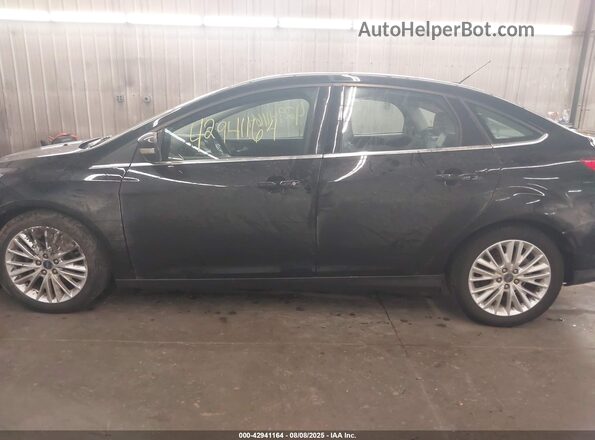 1FADP3J23JL312723 2018 FORD FOCUS Black 