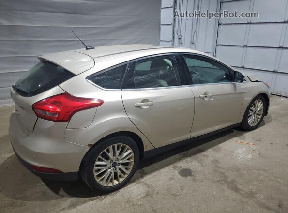 1FADP3N26JL279470 2018 FORD FOCUS Gold Tył prawy