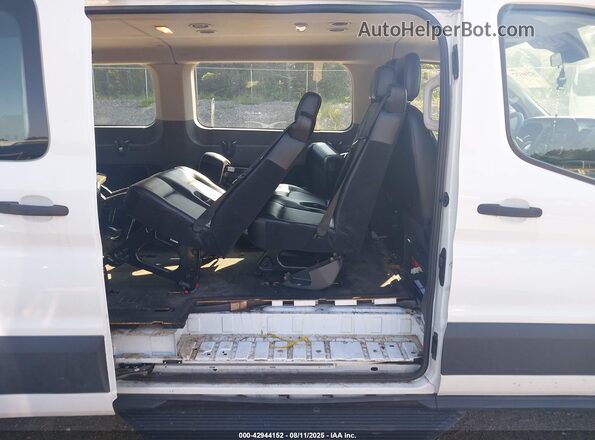 1FBAX2Y89LKB51521 2020 FORD PASSENGER Белый Вид наклейки с VIN-кодом