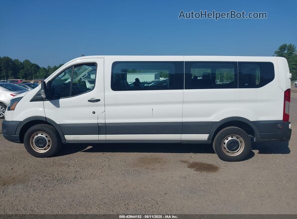 1FBAX2Y89LKB51521 2020 FORD PASSENGER Белый 