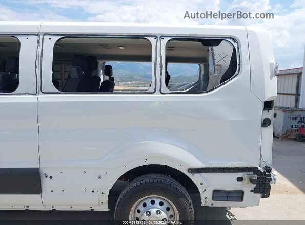 1FBAX9Y8XRKA47489 2024 FORD PASSENGER Белый 