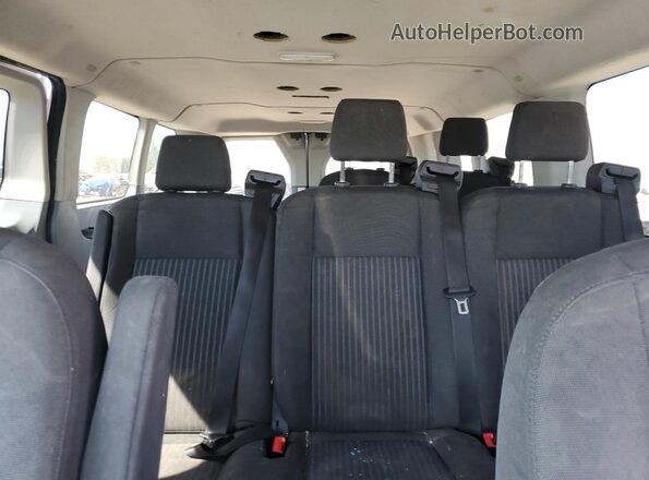 1FBZX2YM0JKA90122 2018 FORD TRANSIT White Rear seats view