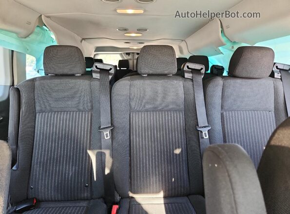 1FBZX2ZM1JKA29120 2018 FORD TRANSIT White Widok tylnych siedzeń