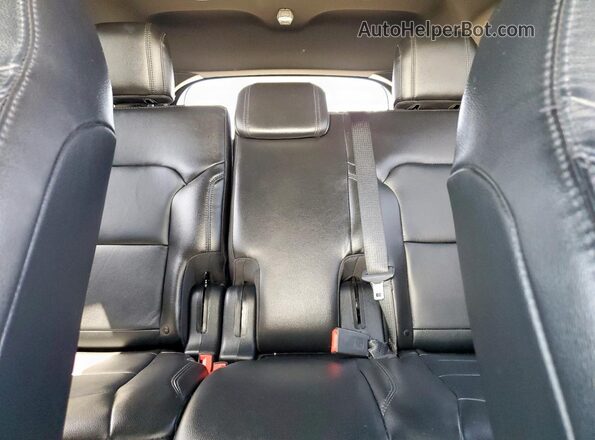 1FM5K7D84JGC54114 2018 FORD FORD EXPLORER White უკანა სავარძლების ხედი