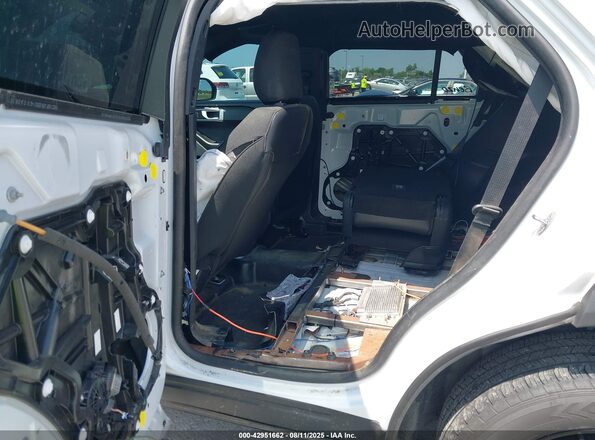 1FM5K8AB8SGA03023 2025 FORD POLICE INTERCEPTOR Белый Вид наклейки с VIN-кодом