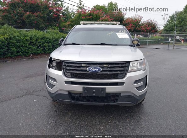 1FM5K8AR8KGA12012 2019 FORD EXPLORER Серебряный Вид задней части салона