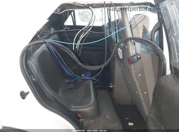 1FM5K8AR9JGC94613 2018 FORD POLICE INTERCEPTOR Белый Вид наклейки с VIN-кодом