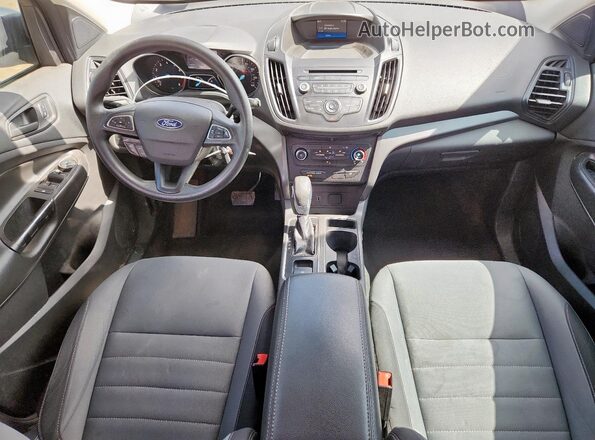 1FMCU0F7XJUB24658 2018 FORD ESCAPE Серый Вид панели приборов