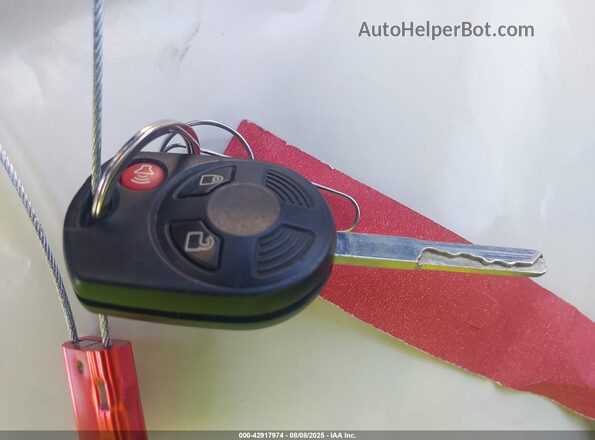 1FMCU0GD3JUA25314 2018 FORD ESCAPE White Dashboard view