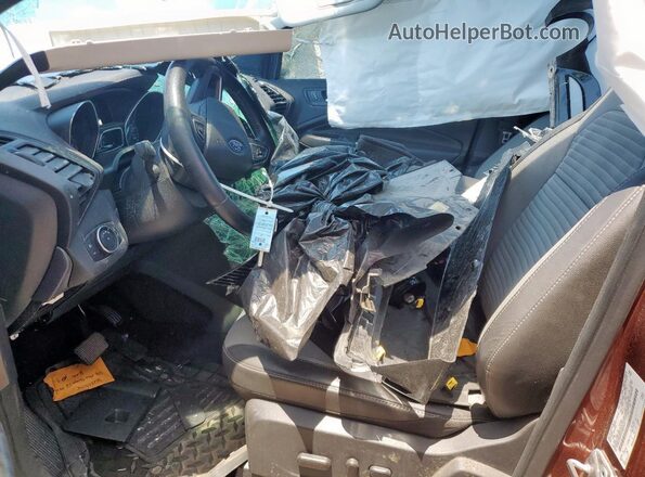 1FMCU0GD7JUB47917 2018 FORD ESCAPE Maroon Widok wnętrza z przodu