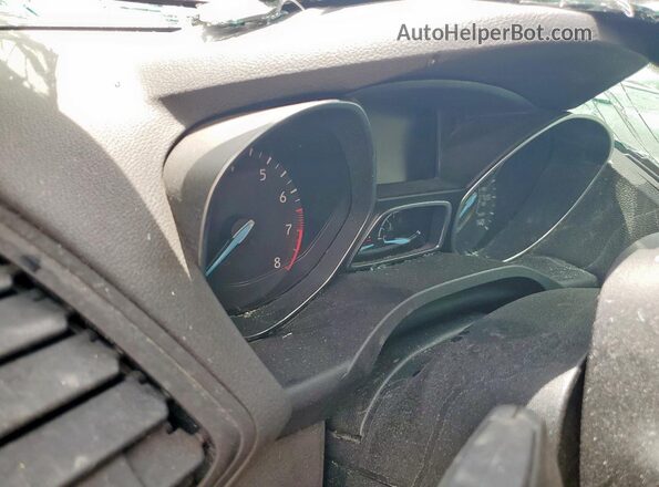 1FMCU0GD7JUB47917 2018 FORD ESCAPE Maroon Widok zestawu wskaźników