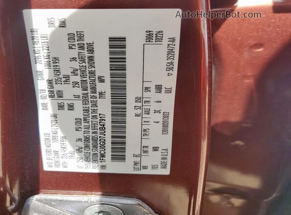 1FMCU0GD7JUB47917 2018 FORD ESCAPE Maroon Widok komory silnika