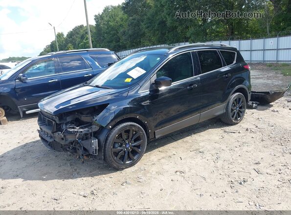 1FMCU0HD3JUC55191 2018 FORD ESCAPE Black წინა მარცხენა ხედი სამი მეოთხედიდან