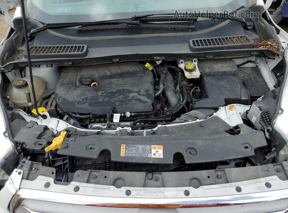1FMCU0HD6JUA07792 2018 FORD ESCAPE Белый Вид задней части салона