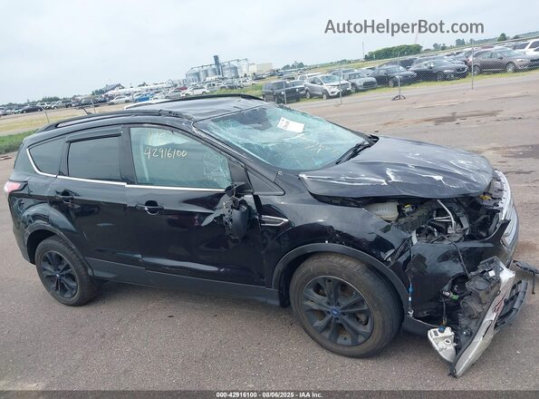 1FMCU9GD0JUB13662 2018 FORD ESCAPE Черный Панорамный вид салона 360°