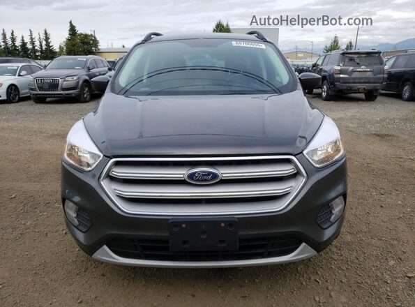 1FMCU9GD0JUC95119 2018 FORD ESCAPE Серый Вид спереди