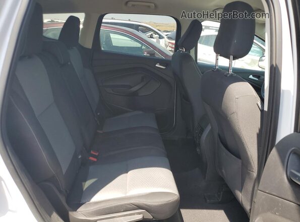 1FMCU9GD1JUB23293 2018 FORD ESCAPE White Vista de los asientos traseros