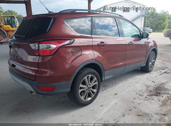 1FMCU9GD7JUA12280 2018 FORD ESCAPE Темно-бордовый Задняя правая четверть