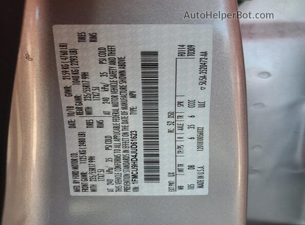 1FMCU9HD4JUD61623 2018 FORD ESCAPE Silver Vista del compartimento del motor
