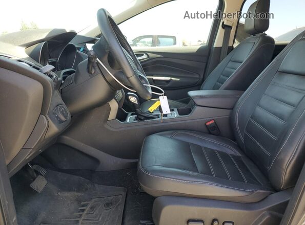 1FMCU9HDXJUB84608 2018 FORD ESCAPE Charcoal Widok wnętrza z przodu