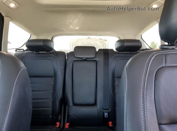 1FMCU9HDXJUB84608 2018 FORD ESCAPE Charcoal Widok tylnych siedzeń