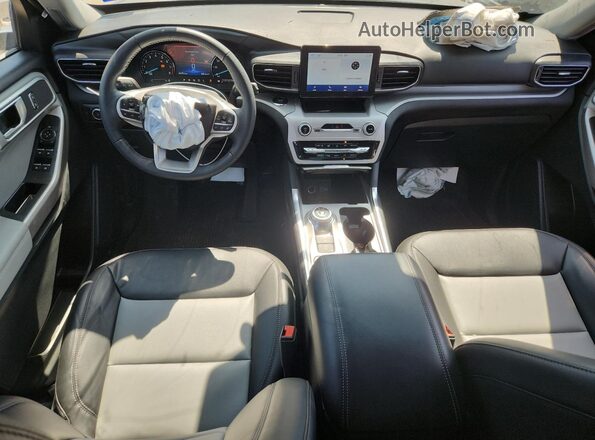 1FMSK7DH9RGA66882 2024 FORD FORD EXPLORER Gray Vista del salpicadero