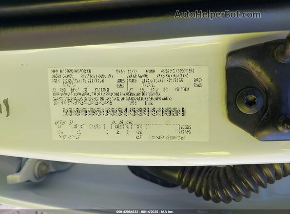 1FT7W2B64JEB26408 2018 FORD F250 Белый Вид подкапотного пространства