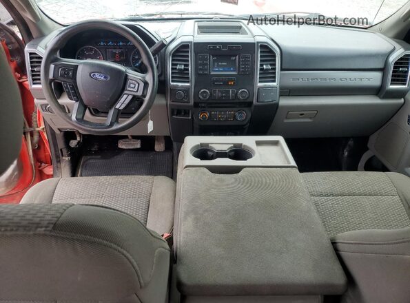1FT7W2BT5JEB39335 2018 FORD F250 Red Առջևի վահանակի տեսք
