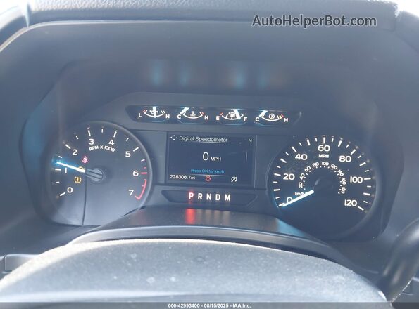1FTEW1CP6JFA04295 2018 FORD F150 Black Vista de los asientos traseros