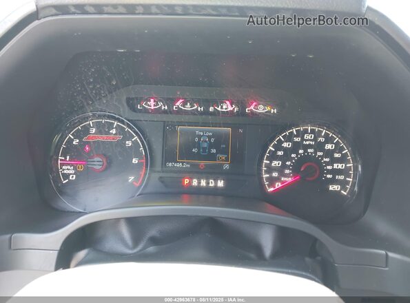 1FTEW1EG3JFD65982 2018 FORD F150 Черный Вид задних сидений