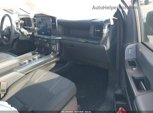 1FTEW2LPXSKE24219 2025 FORD F150 Черный Вид салона спереди