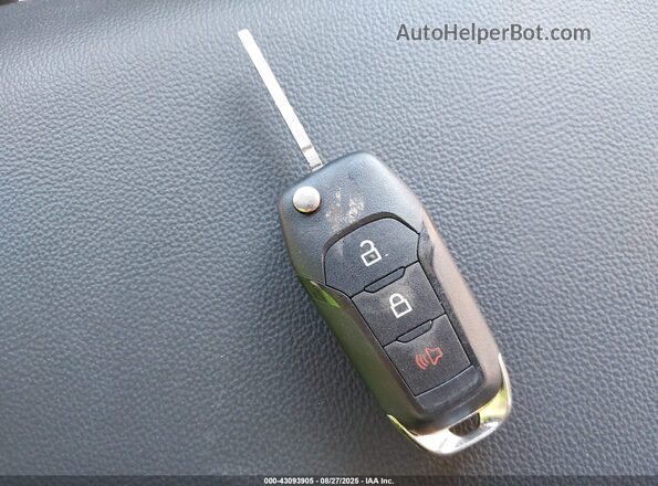 1FTEW2LPXSKE24219 2025 FORD F150 Черный Вид панели приборов