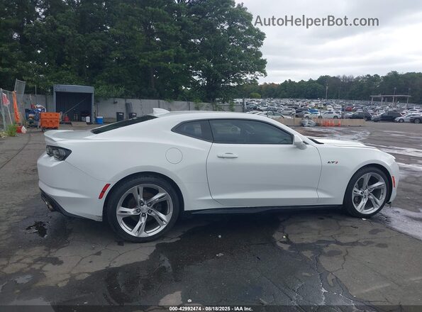 1G1FF1R78M0141573 2021 CHEVROLET CAMARO Белый Вид задней части салона