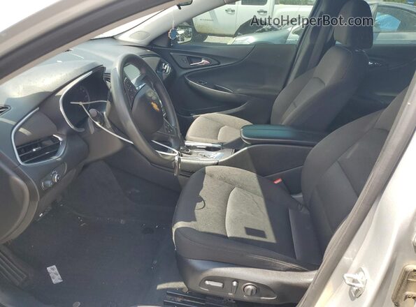 1G1ZD5ST8JF264686 2018 CHEVROLET MALIBU Silver Vista interior delantera