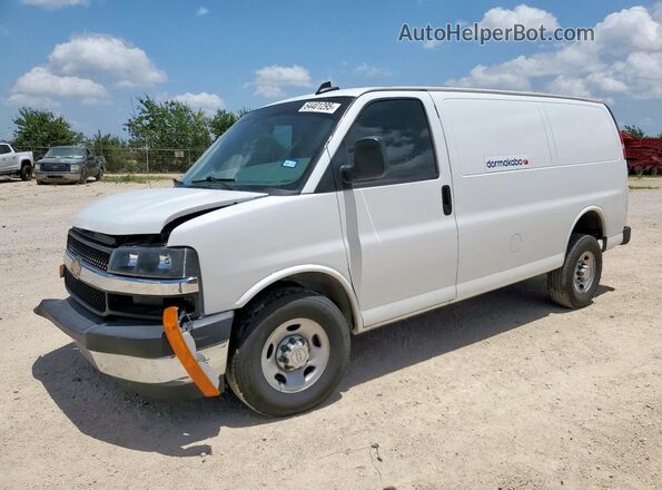 1GCWGAF74R1271408 2024 CHEVROLET EXPRESS White Vista tres cuartos delantera izquierda