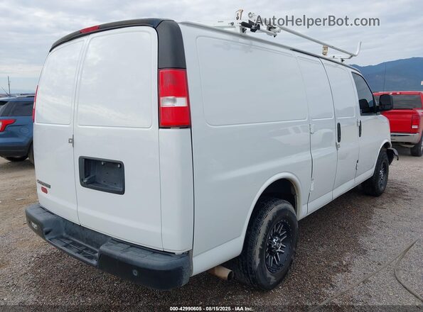 1GCWGAFP0J1335321 2018 CHEVROLET EXPRESS White უკანა მარჯვენა