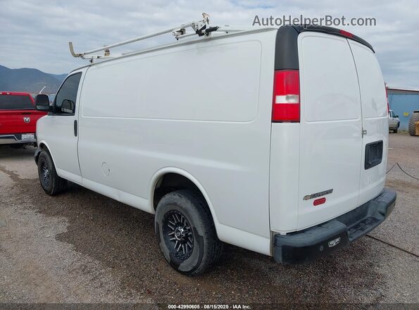 1GCWGAFP0J1335321 2018 CHEVROLET EXPRESS White უკანა მარცხენა