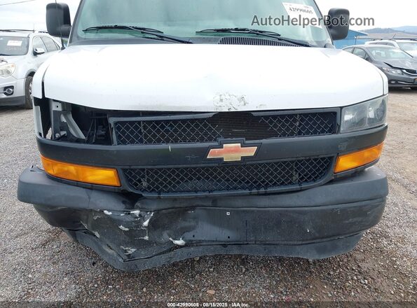 1GCWGAFP0J1335321 2018 CHEVROLET EXPRESS White 
