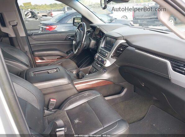 1GKS2BKC3JR108622 2018 GMC YUKON Silver Вид салону спереду