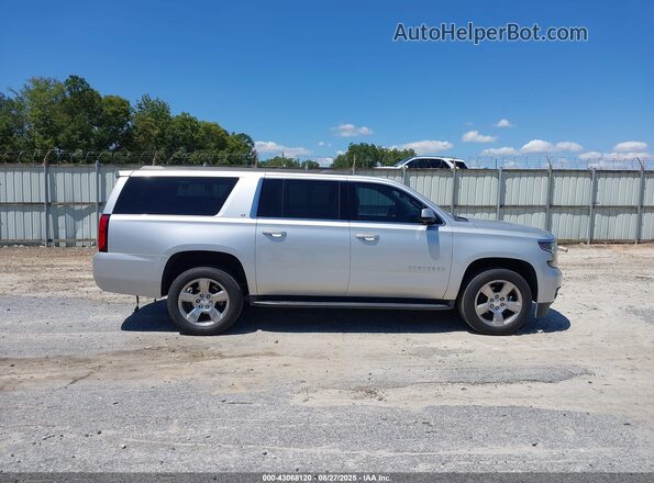 1GNSCHKC6LR123248 2020 CHEVROLET SUBURBAN Silver Rear interior view