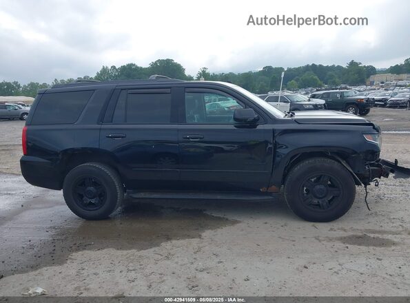 1GNSKCKC0JR134930 2018 CHEVROLET TAHOE Black Вид задньої частини салону