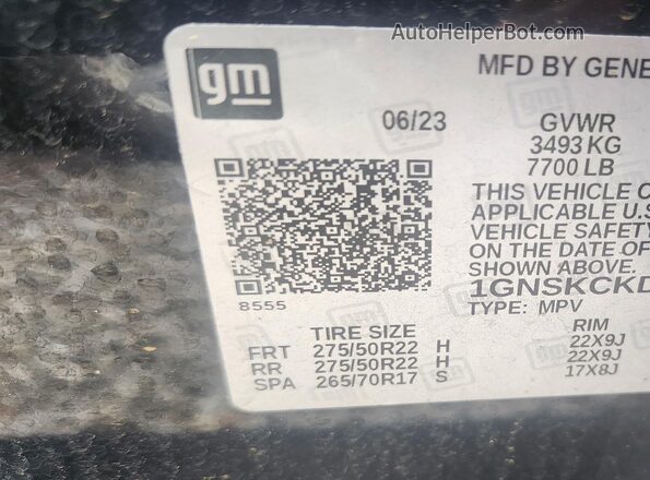 1GNSKCKD8PR419683 2023 CHEVROLET SUBURBAN  Widok komory silnika