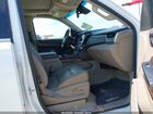 2018 Chevrolet Suburban Lt White vin: 1GNSKHKC7JR309168