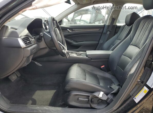 1HGCV1F58JA137465 2018 HONDA ACCORD Черный Вид салона спереди