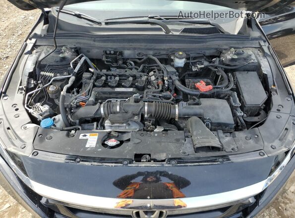 1HGCV1F58JA137465 2018 HONDA ACCORD Черный Вид задней части салона