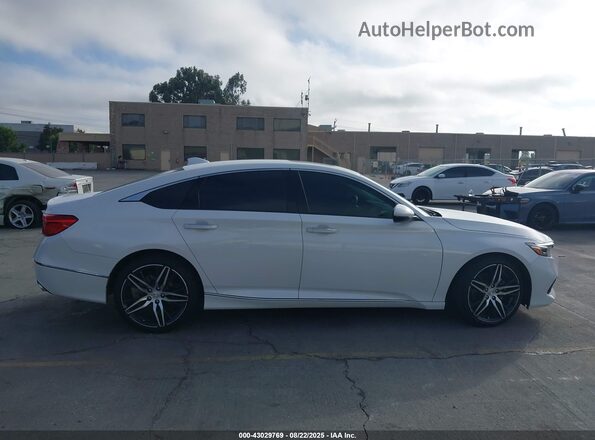 1HGCV2F98MA000023 2021 HONDA ACCORD White Widok wnętrza z tyłu